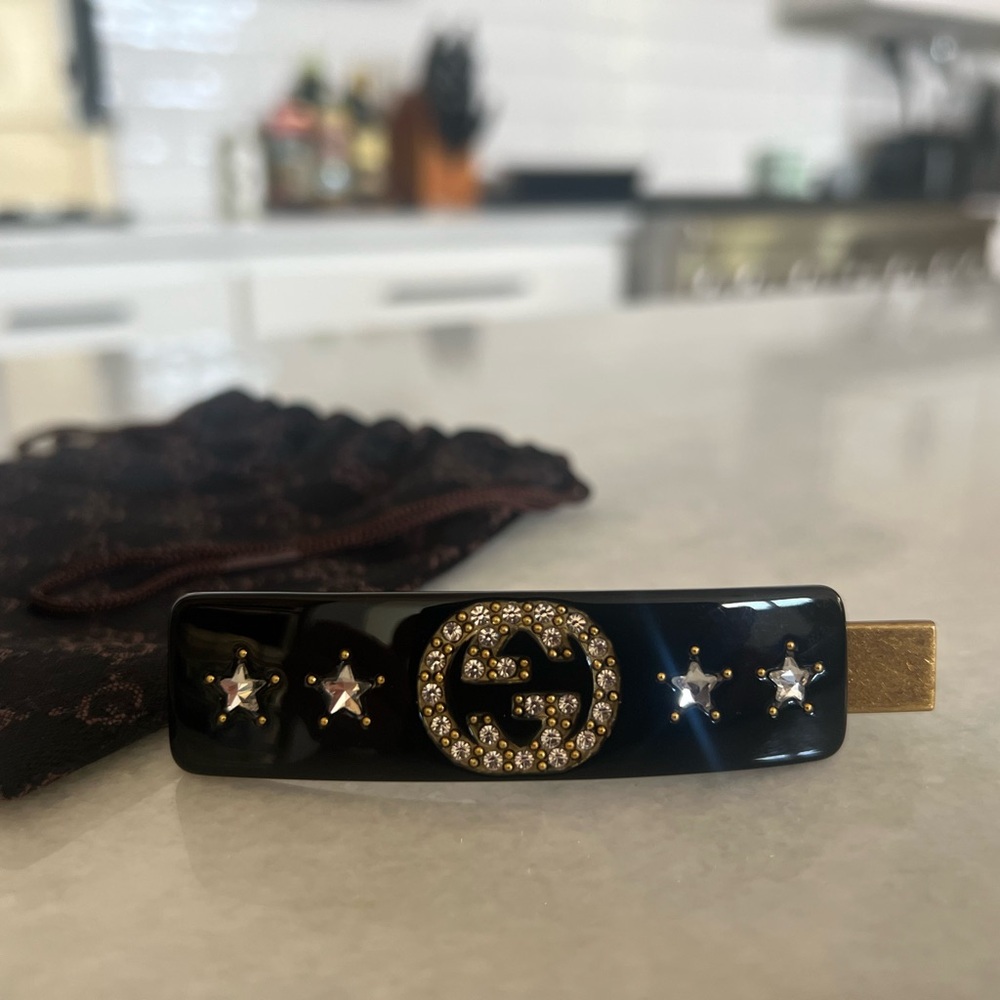 Gucci Black and Gold Hair Clip